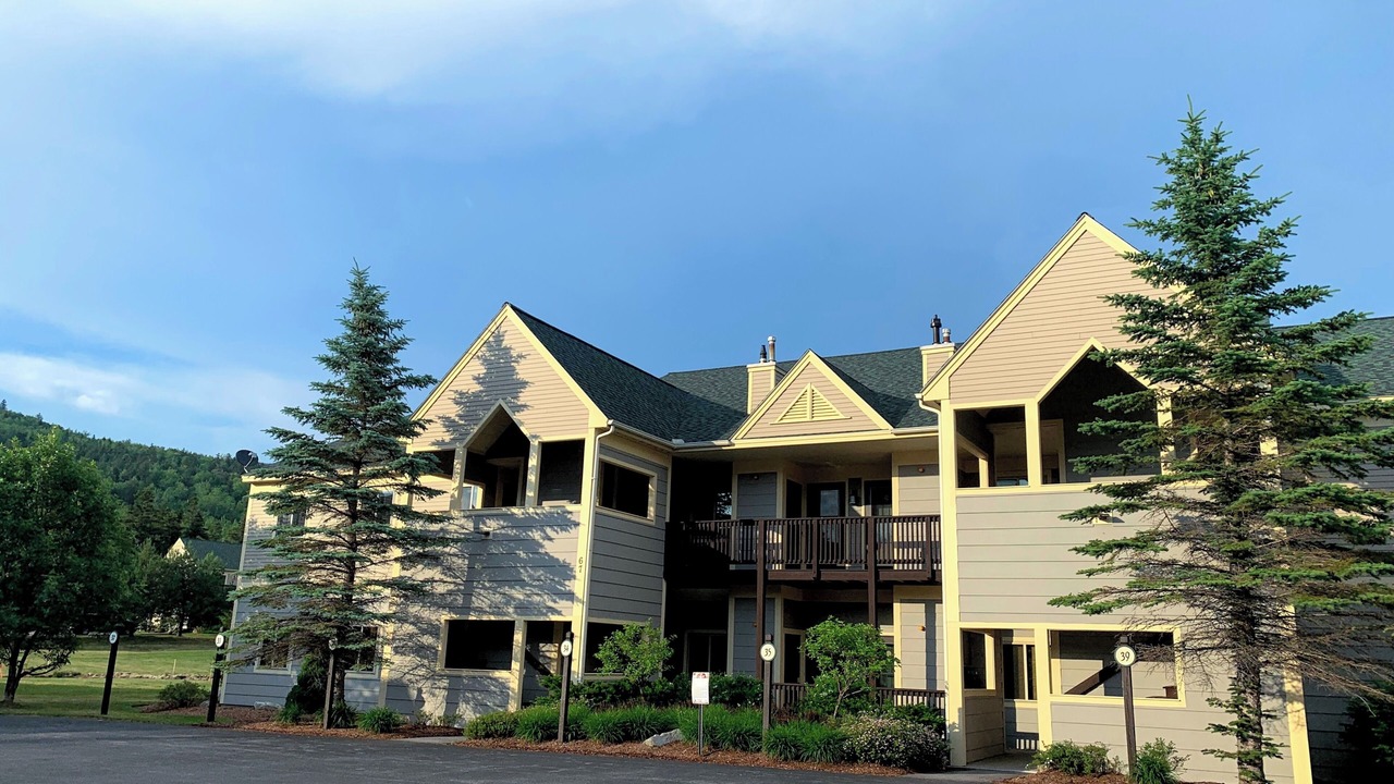 Photo of Others in Bretton Woods