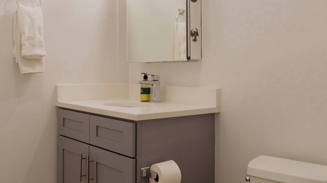 Photo of Bathroom in Rush and Division