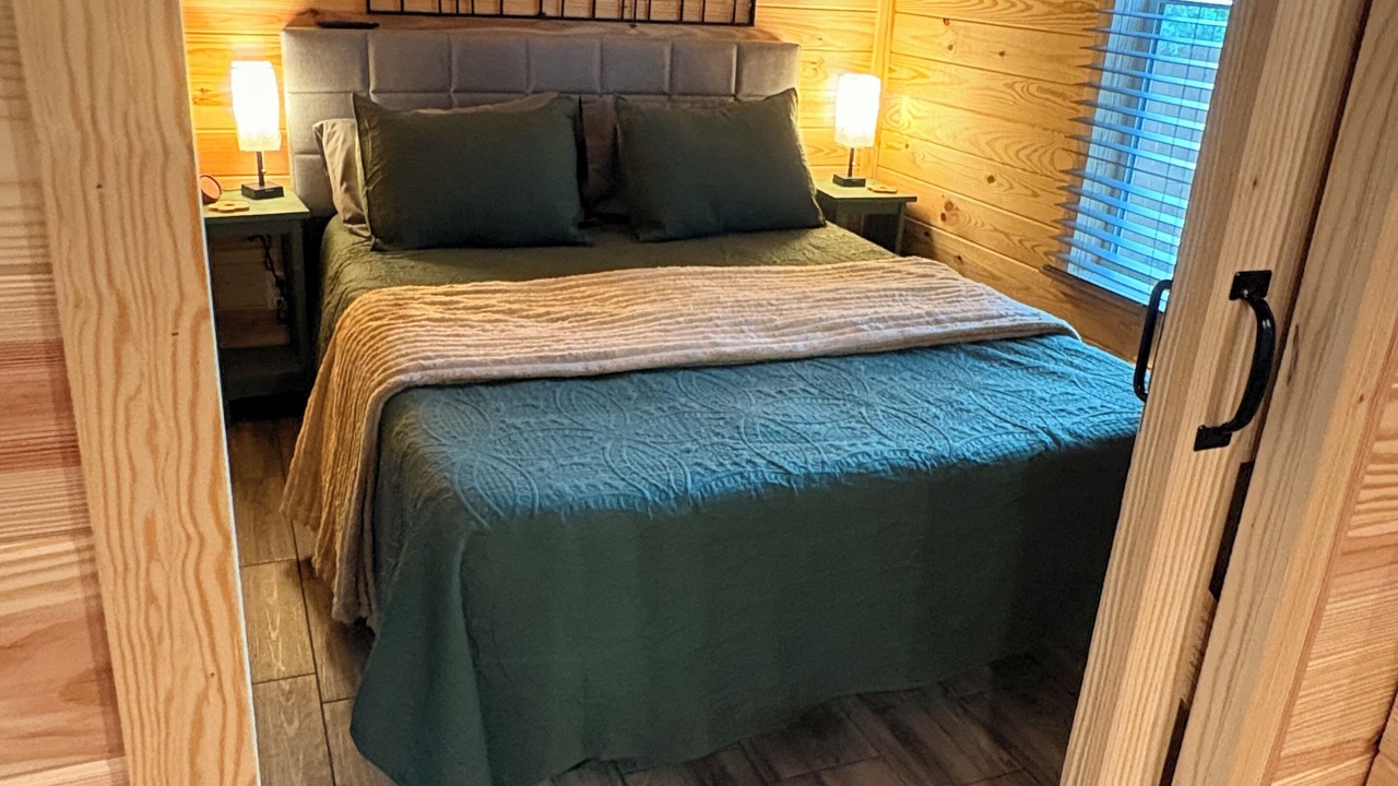 Photo of Bedroom in Waynesville