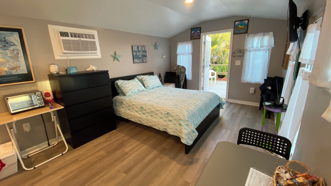 Photo of Bedroom in Fort George Island