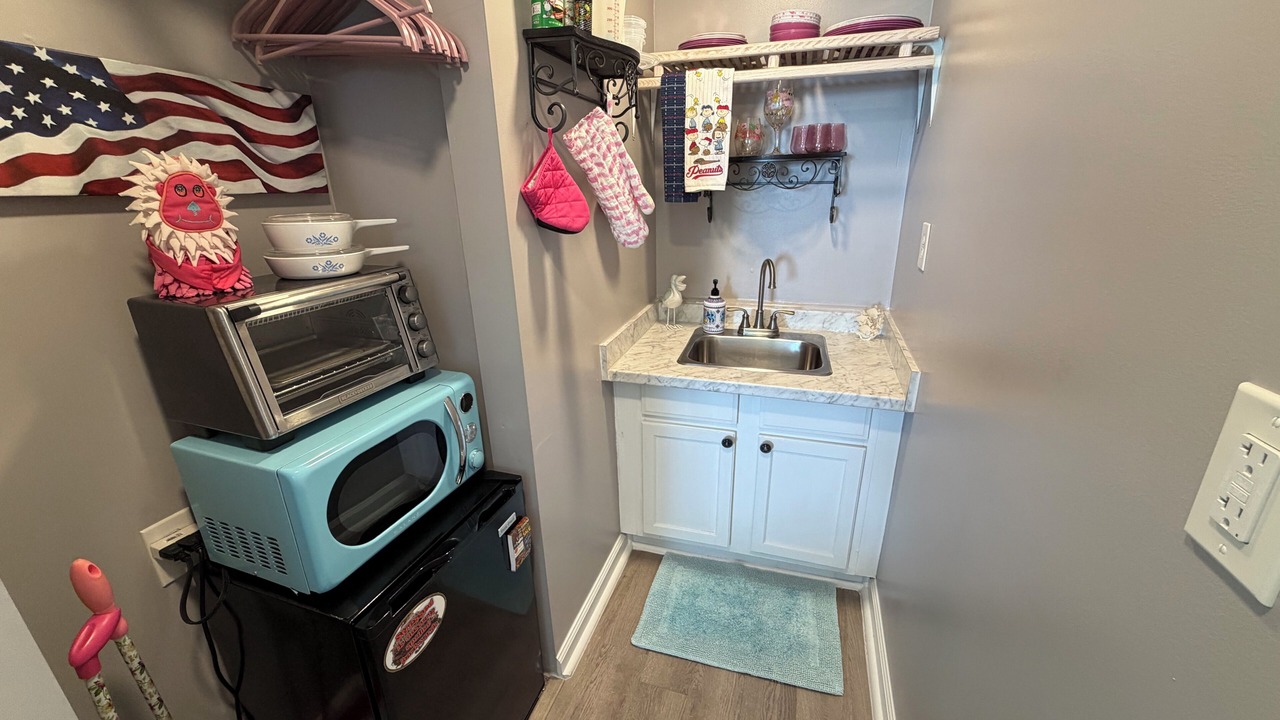 Photo of Kitchen in Fort George Island