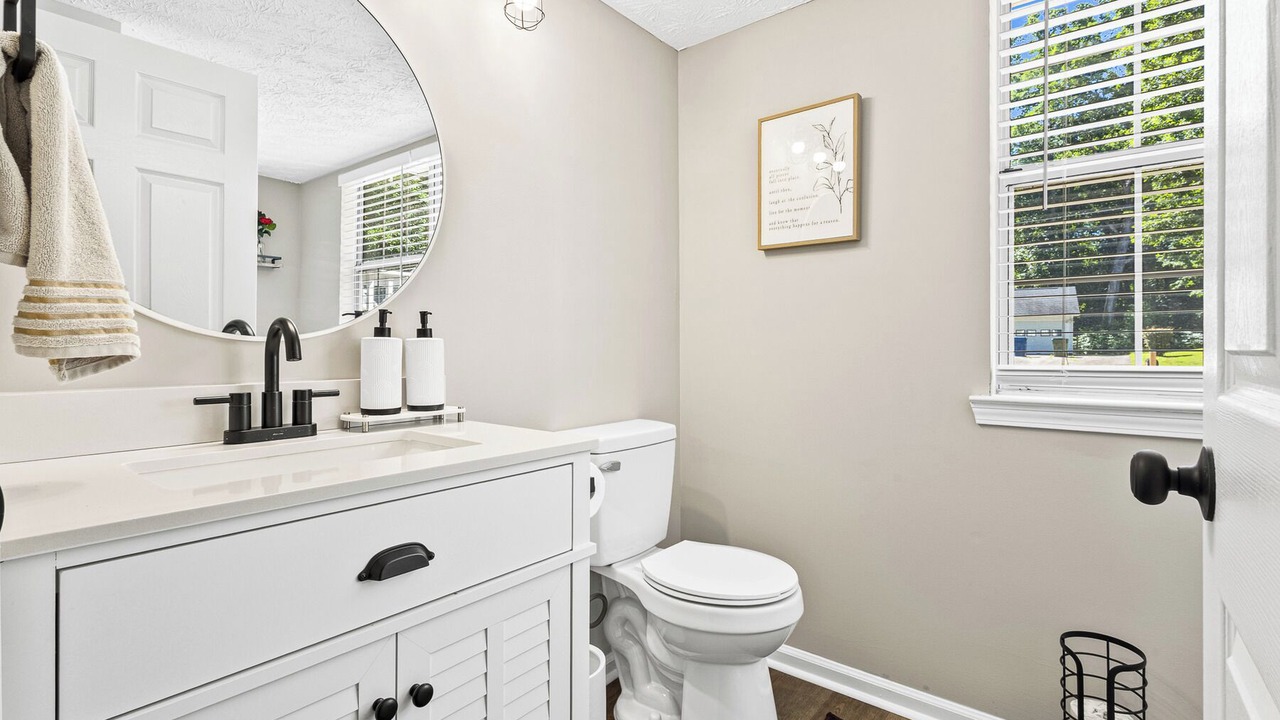 Photo of Bathroom in Church Street