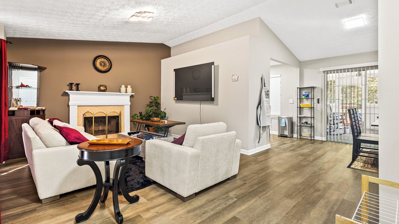 Photo of Livingroom in Church Street