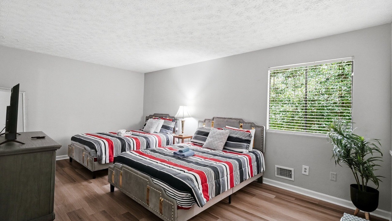 Photo of Bedroom in Addison Heights