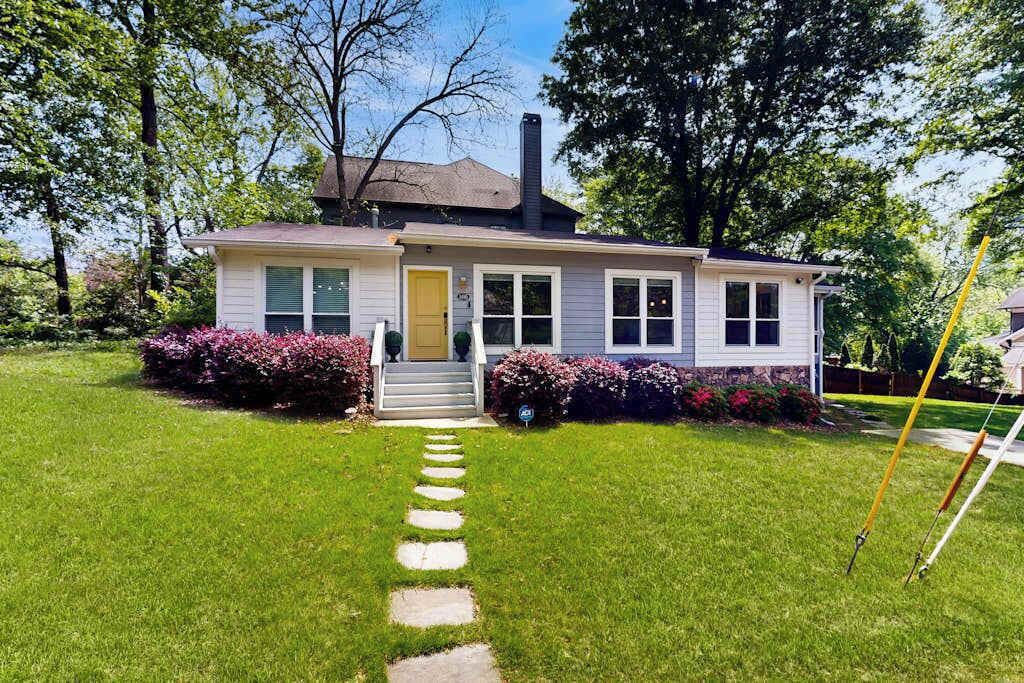 Photo of Outdoor in Loring Heights