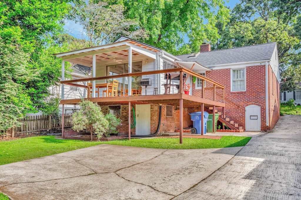 Photo of Outdoor in Loring Heights
