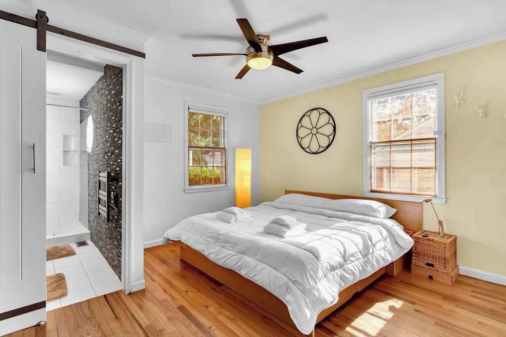 Photo of Bedroom in Loring Heights