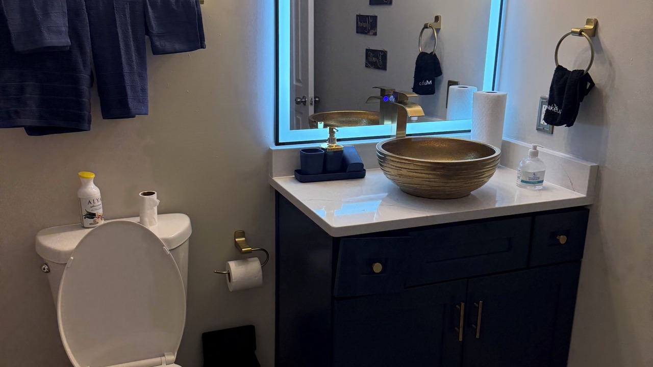 Photo of Bathroom in Riverdale