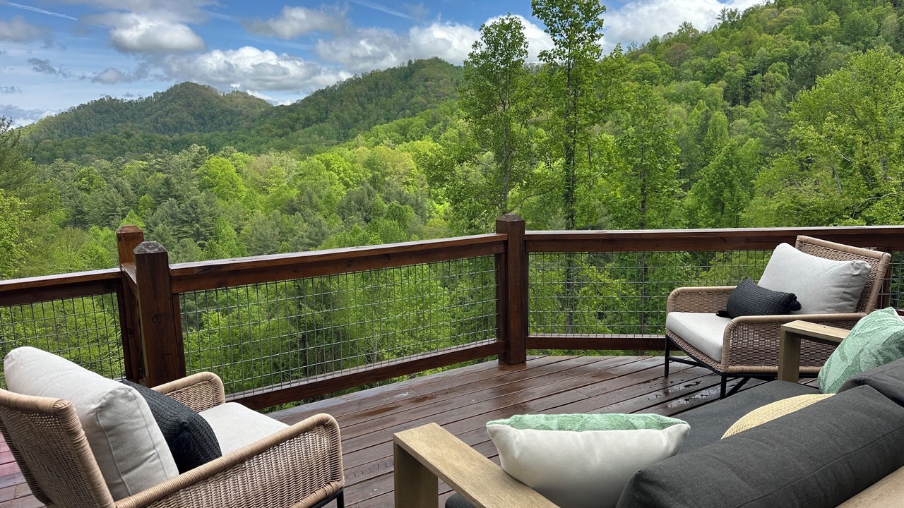 Photo of Outdoor in Mars Hill