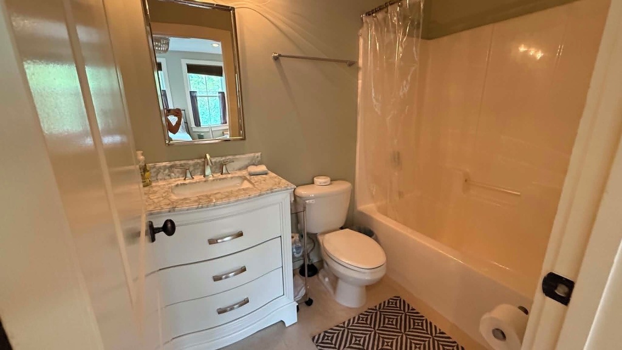 Photo of Bathroom in Habersham