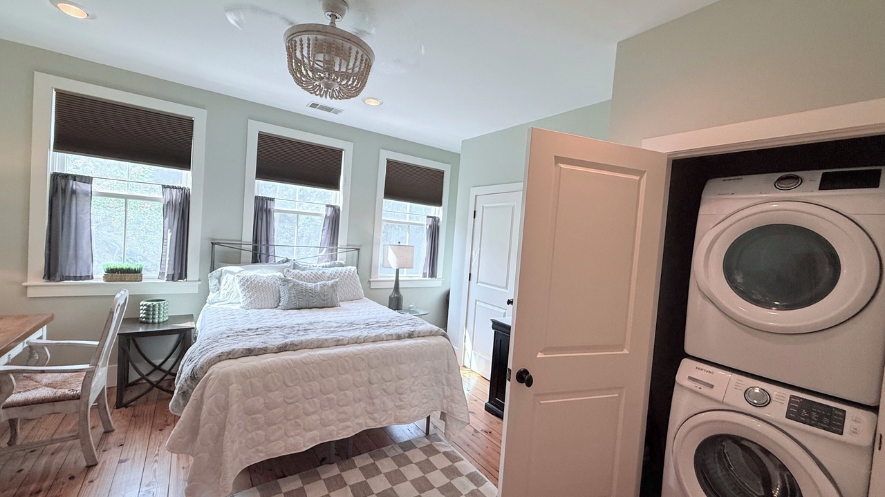 Photo of Bedroom in Habersham