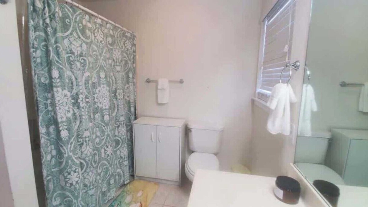 Photo of Bathroom in Gulf Shores