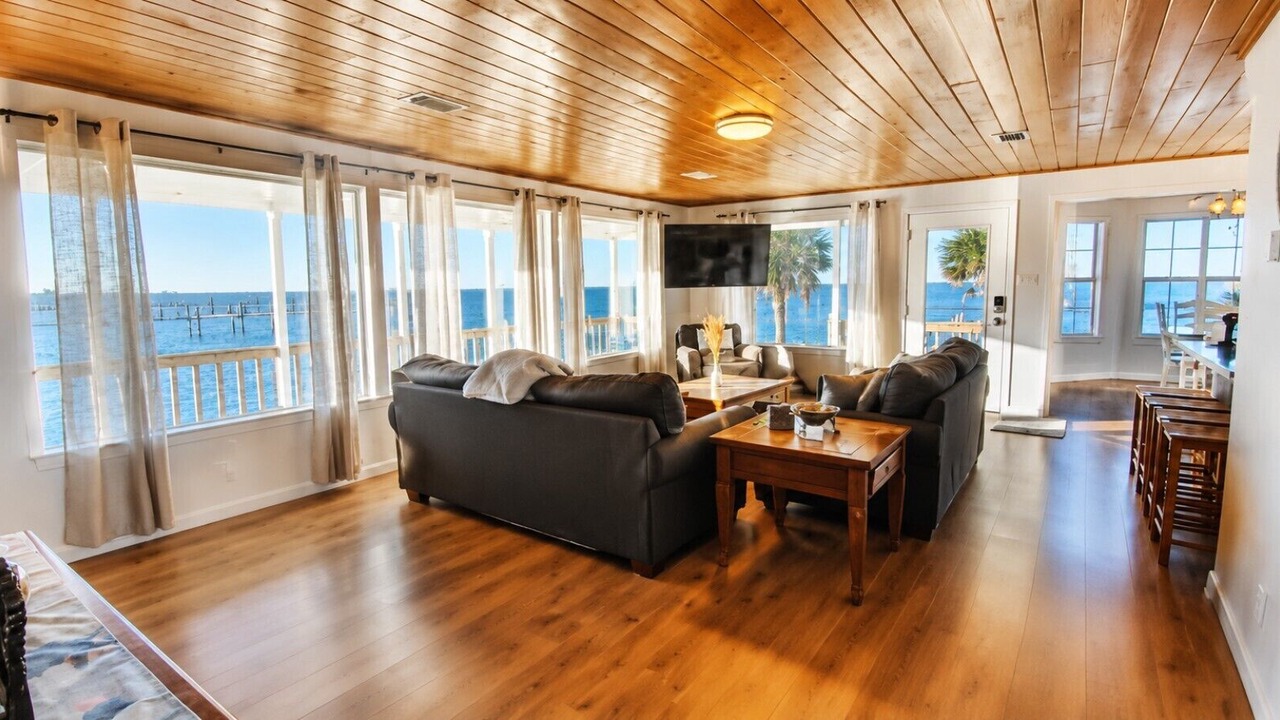 Photo of Livingroom in Gulf Shores