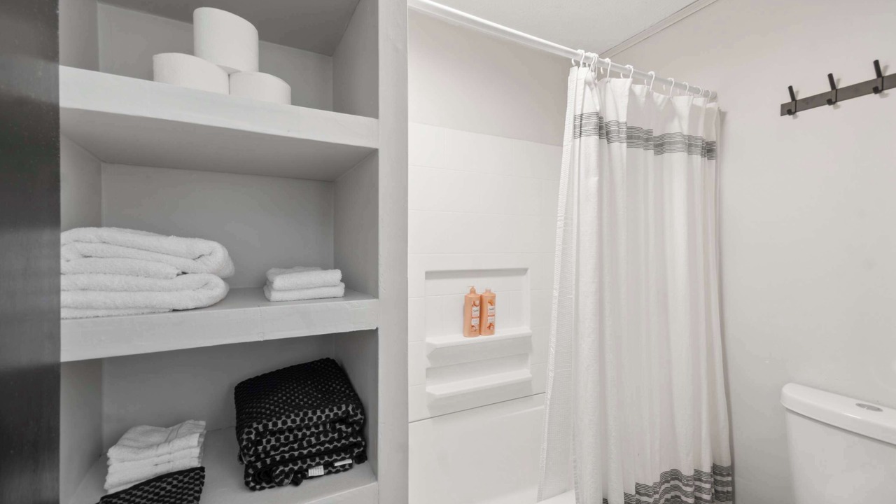 Photo of Bathroom in Riverdale
