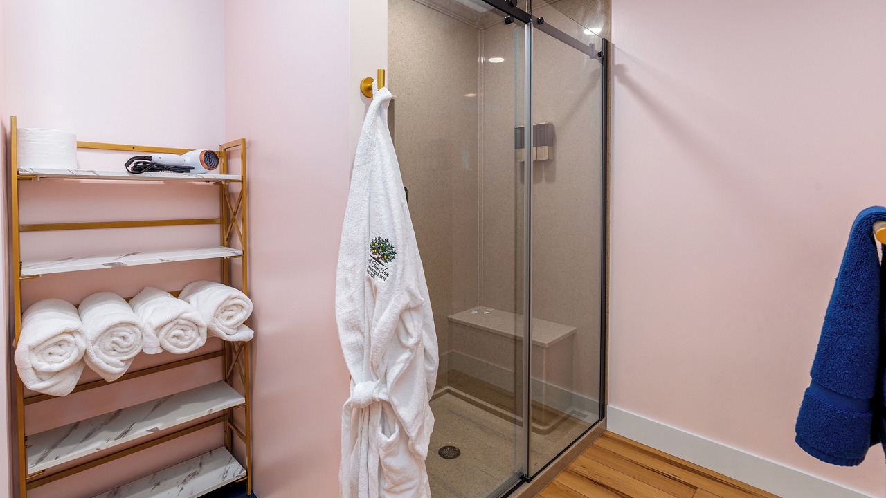 Photo of Bathroom in Cobden