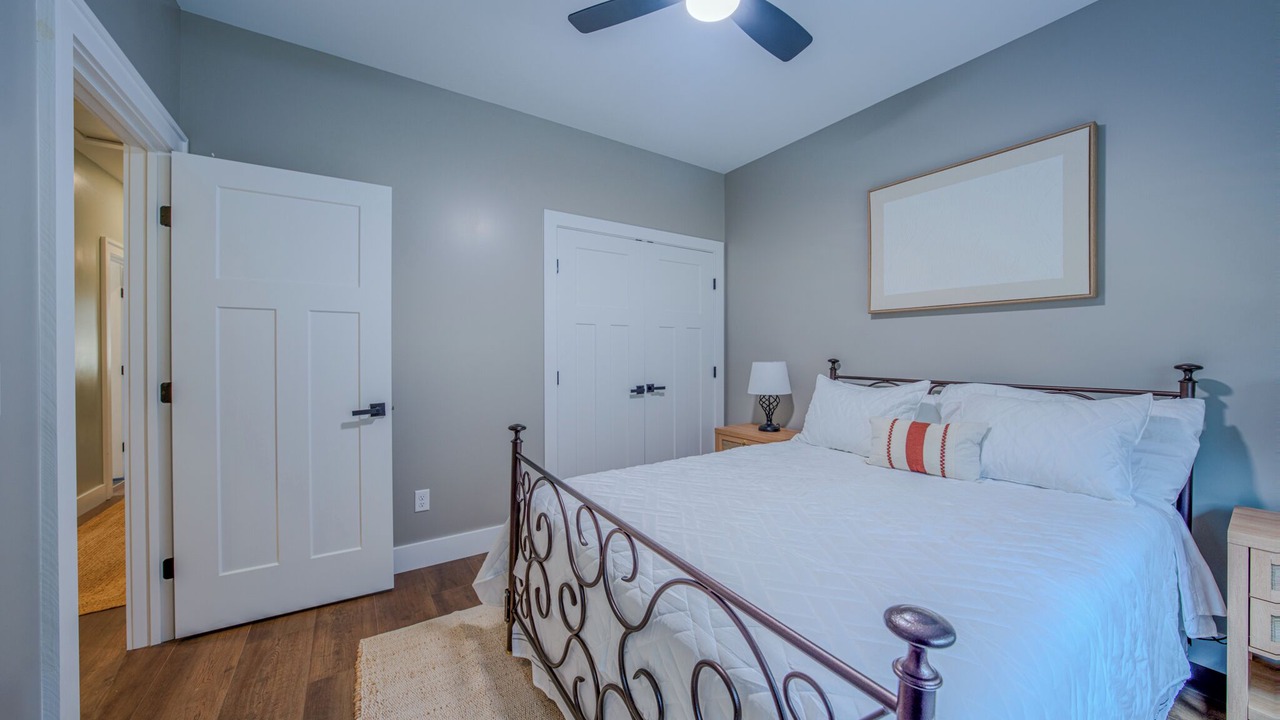 Photo of Bedroom in Asheville
