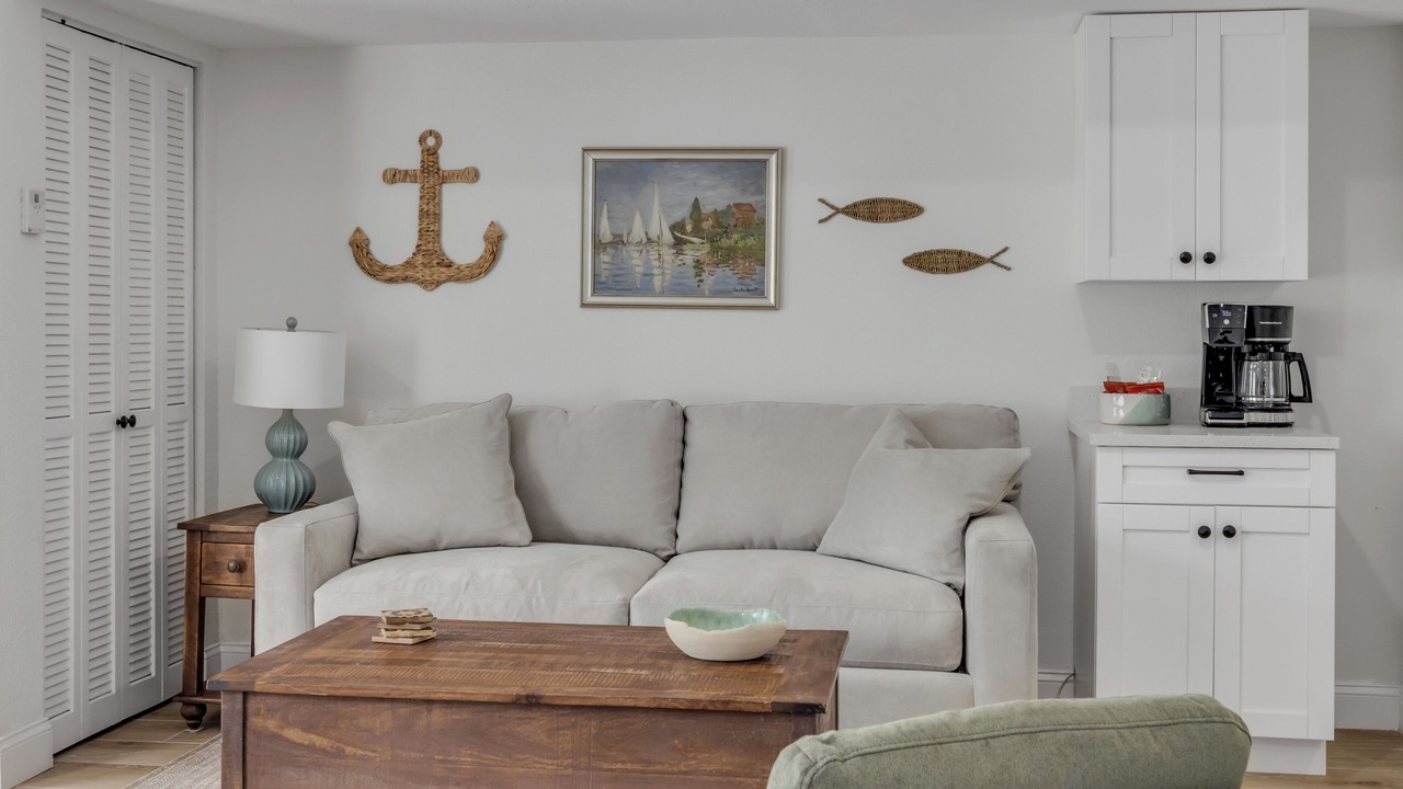 Photo of Livingroom in New Smyrna Beach