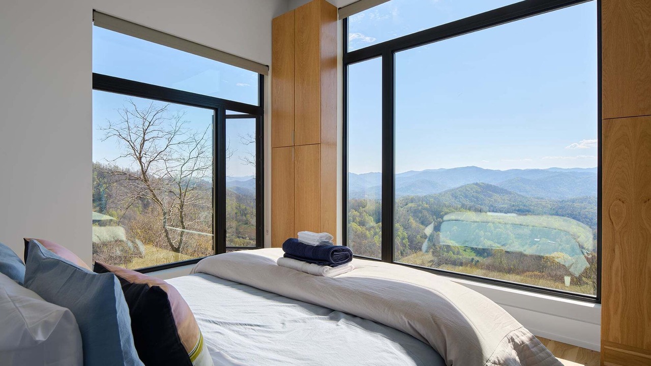 Photo of Bedroom in Marshall