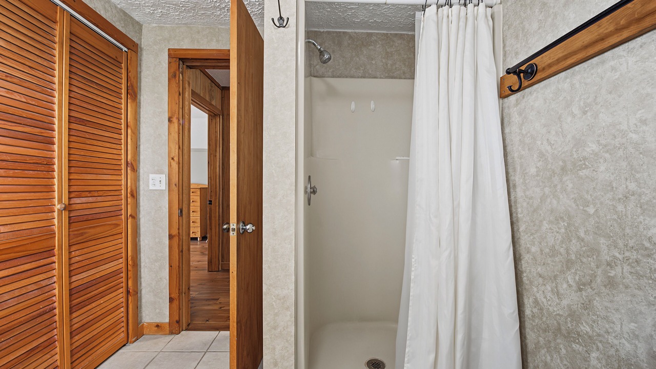 Photo of Bathroom in Sevierville