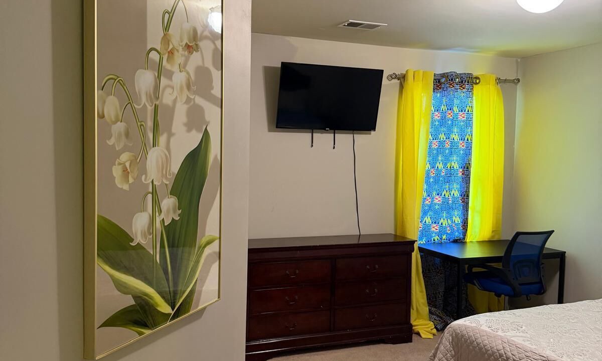 Photo of Bedroom in Riverdale