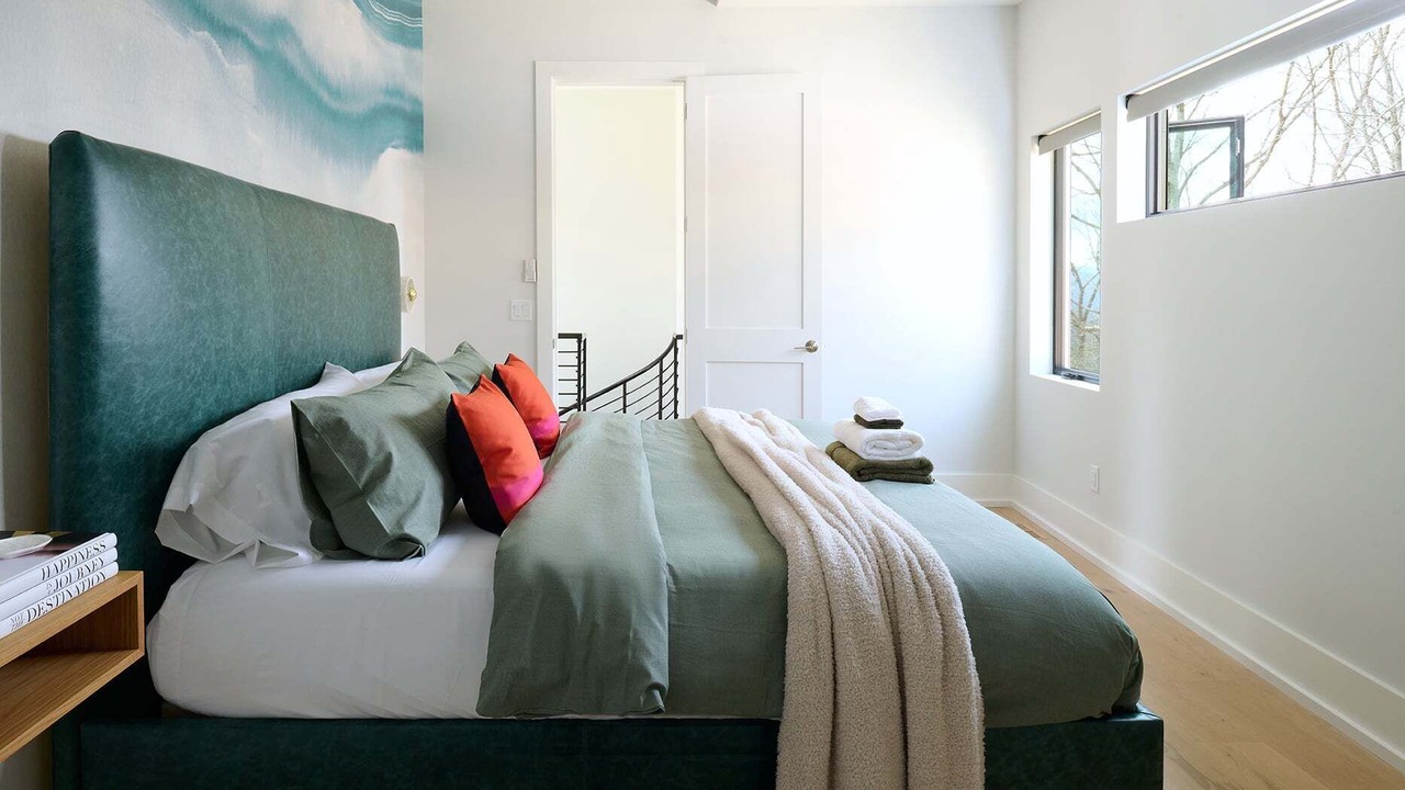 Photo of Bedroom in Marshall