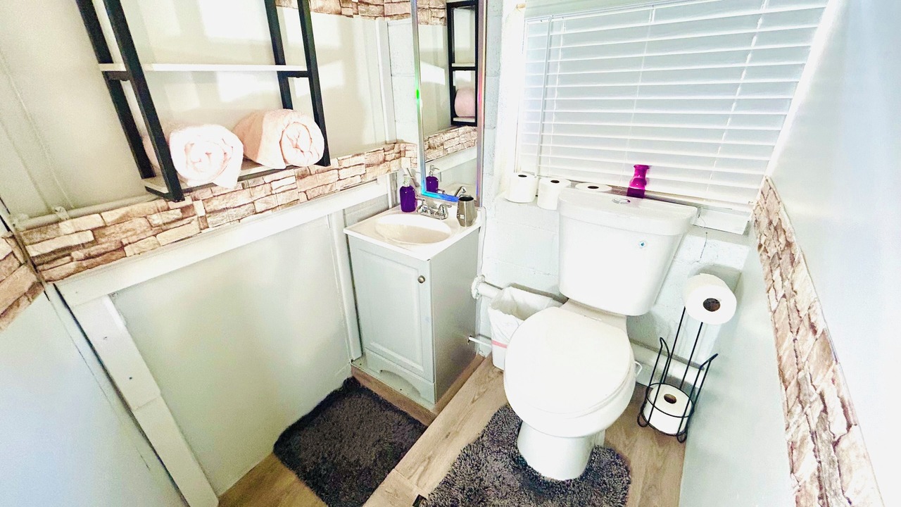 Photo of Bathroom in Forest Park