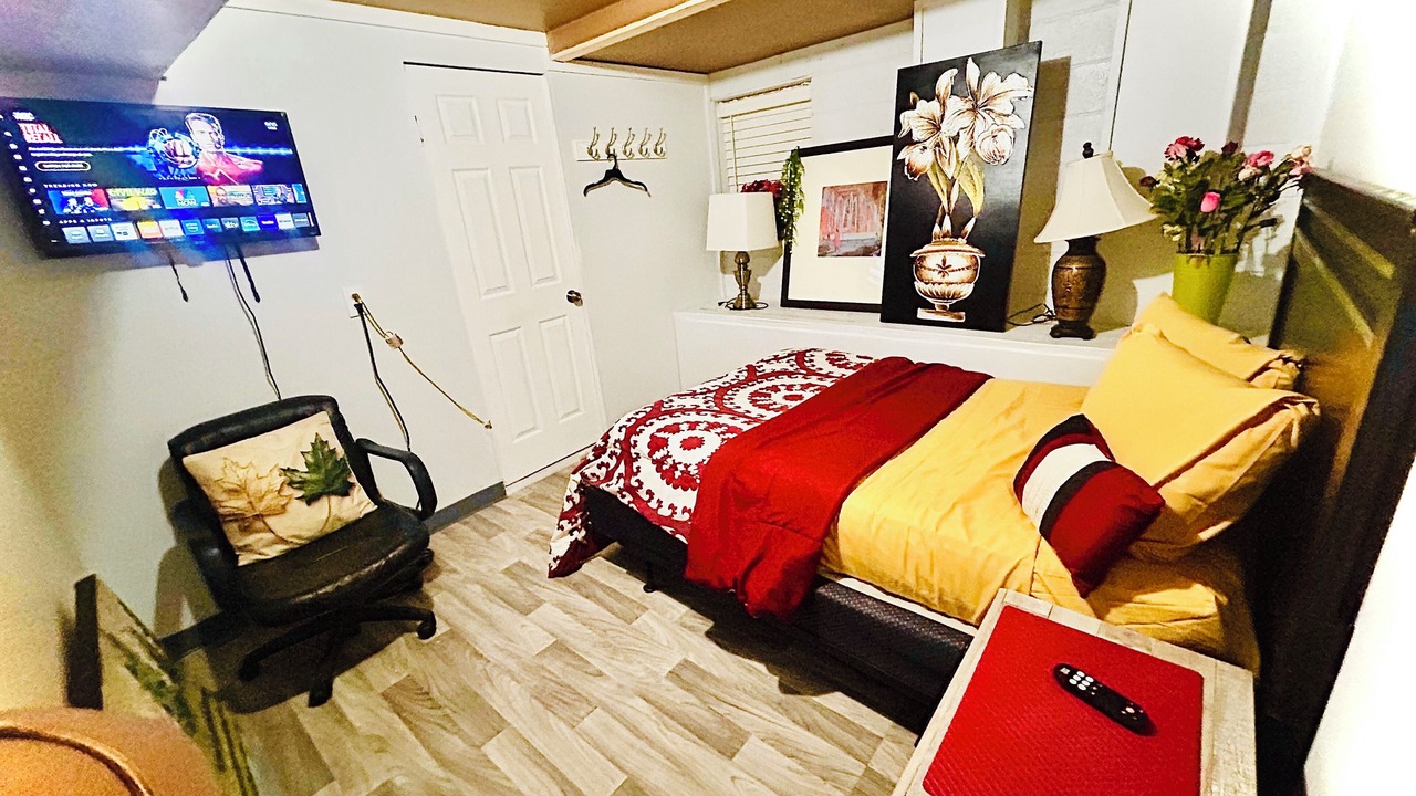 Photo of Bedroom in Forest Park