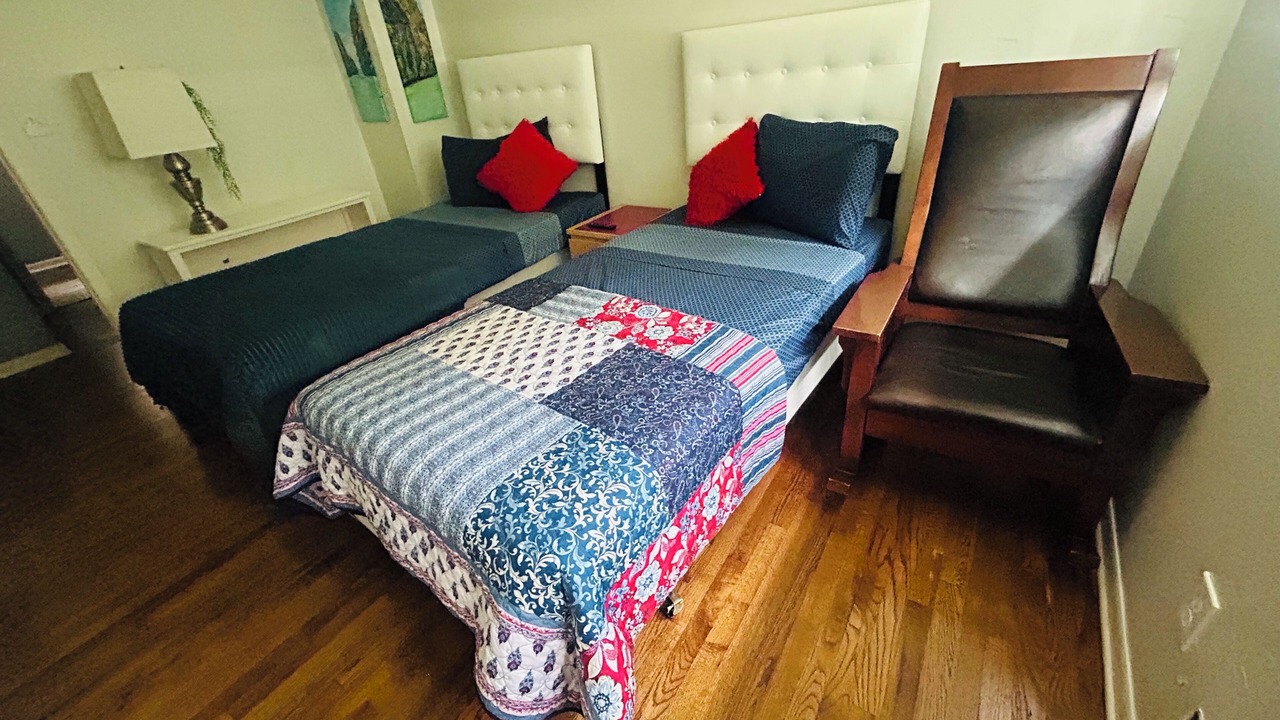 Photo of Bedroom in Forest Park