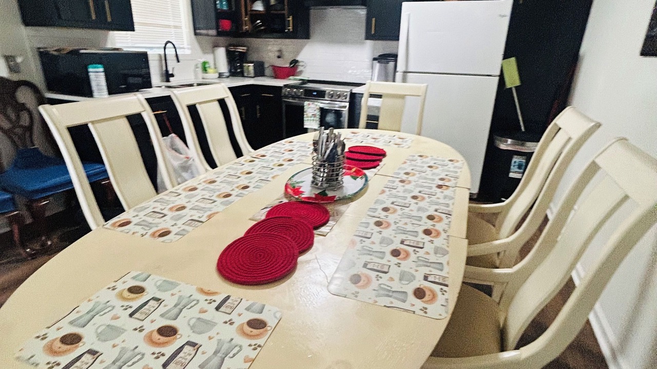 Photo of Kitchen in Forest Park