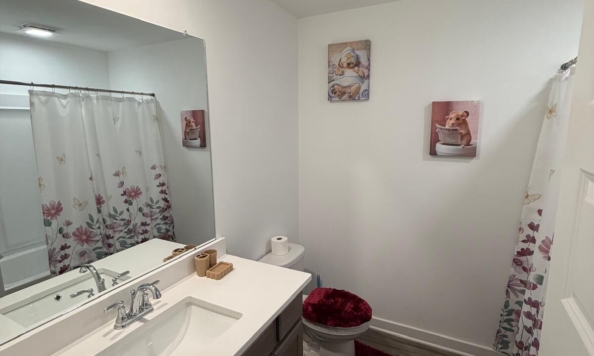 Photo of Bathroom in Morrow