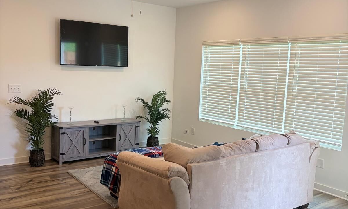 Photo of Livingroom in Morrow