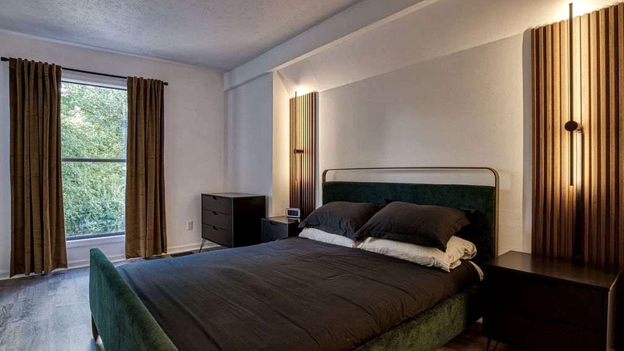 Photo of Bedroom in Kodak