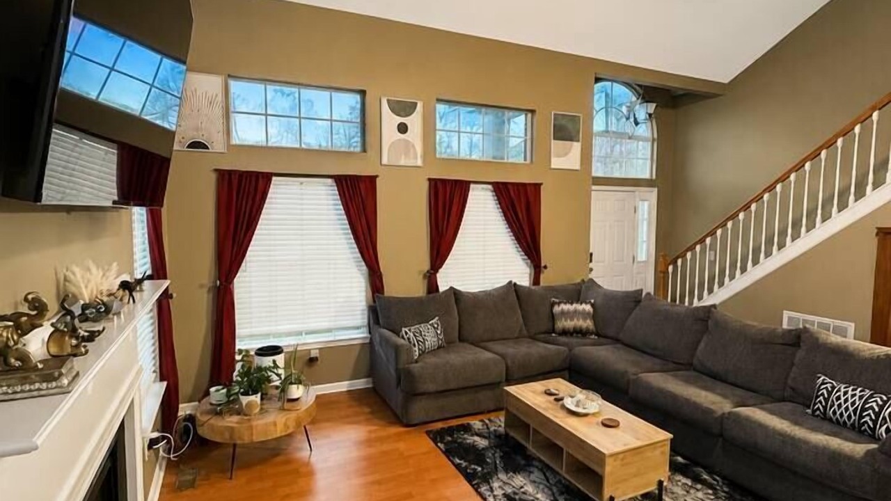 Photo of Livingroom in Huntcliff
