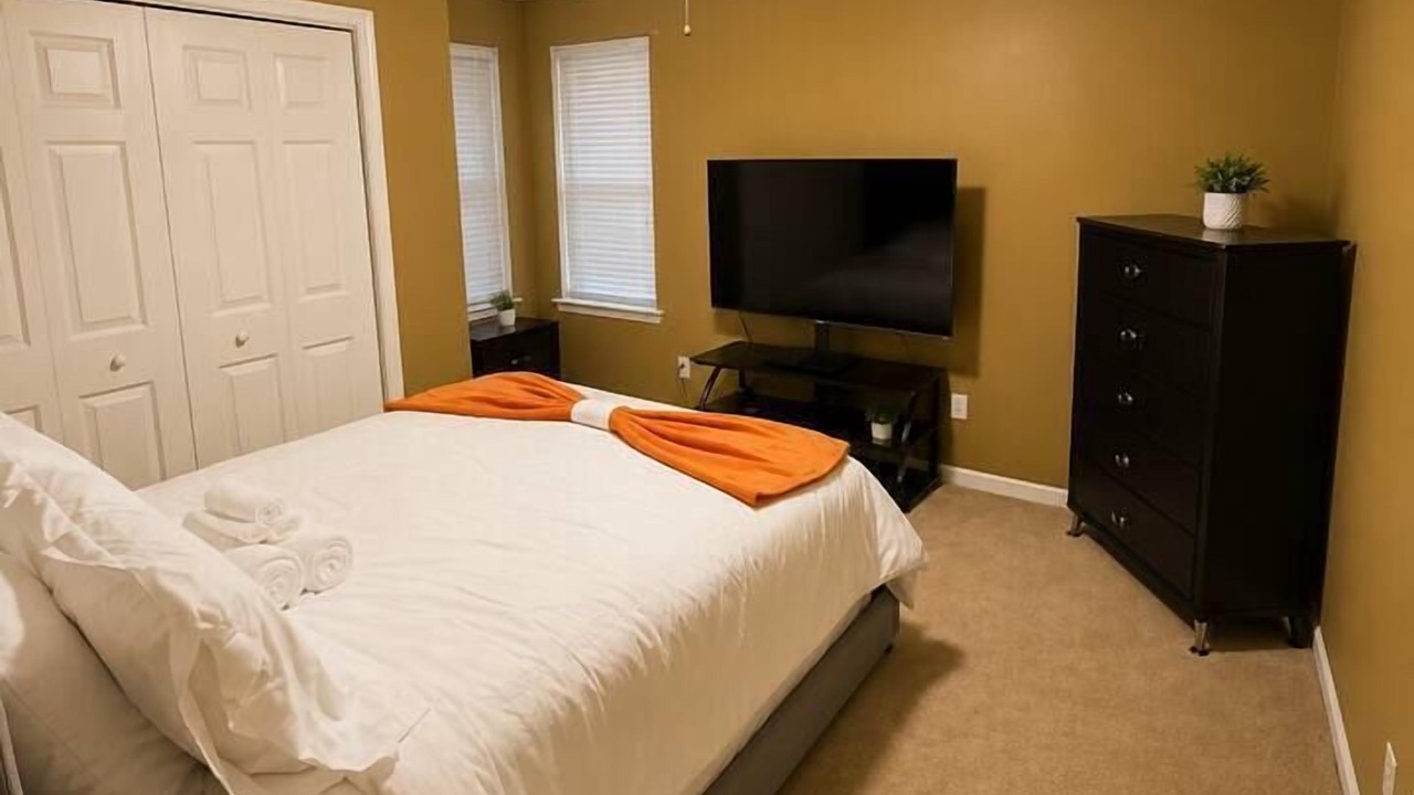 Photo of Bedroom in Huntcliff