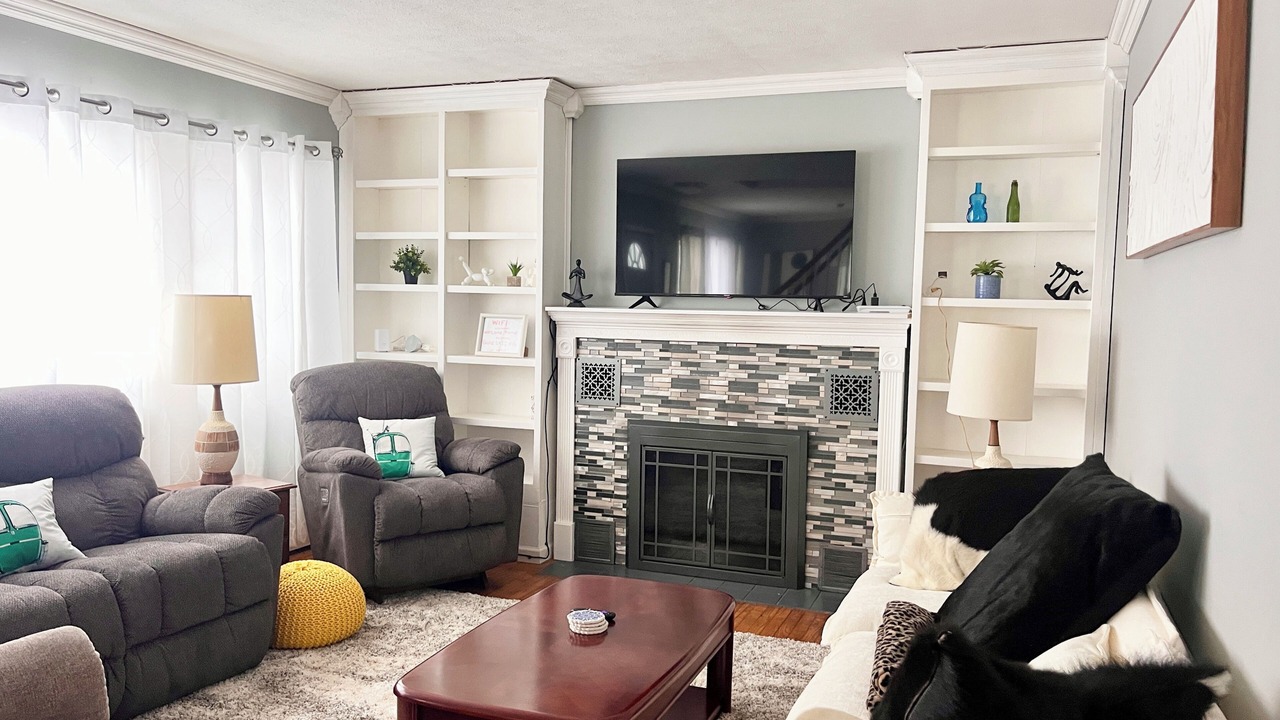 Photo of Livingroom in Great Valley