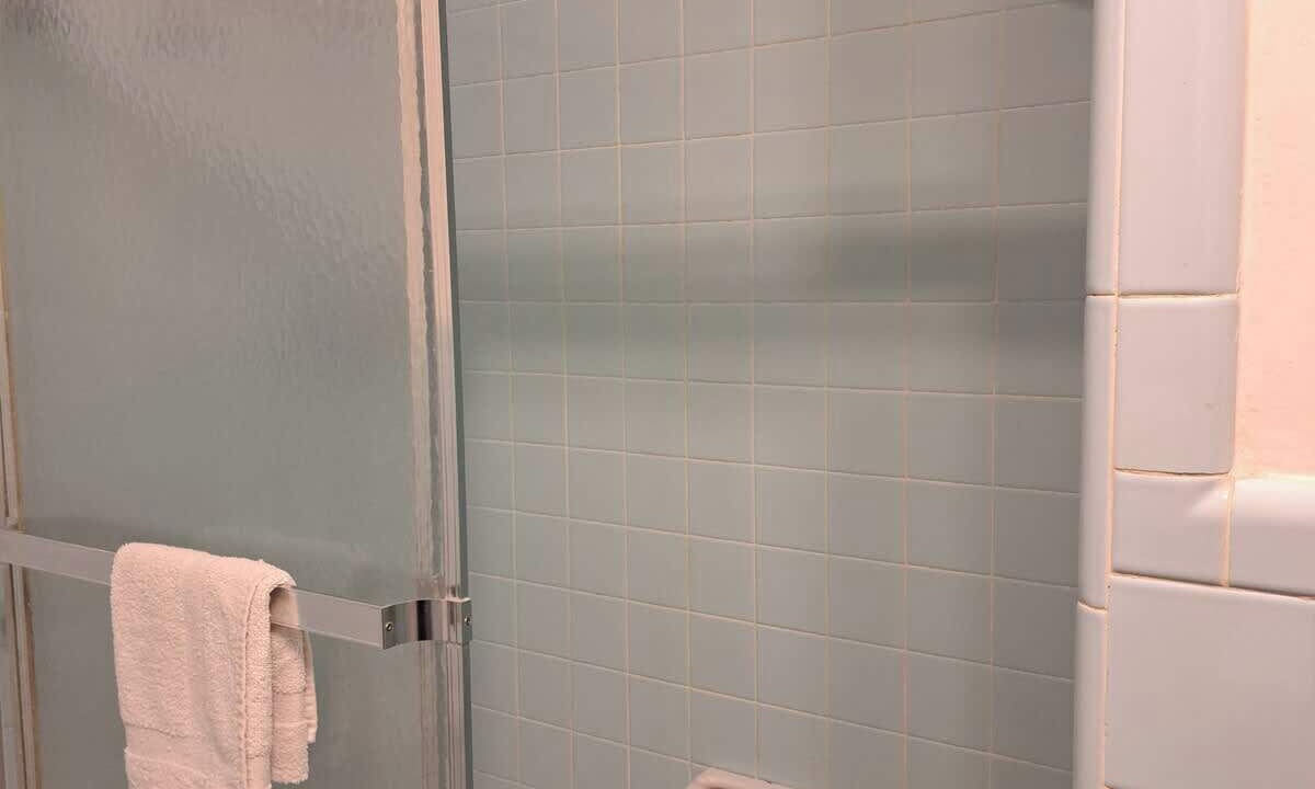 Photo of Bathroom in Dock Junction