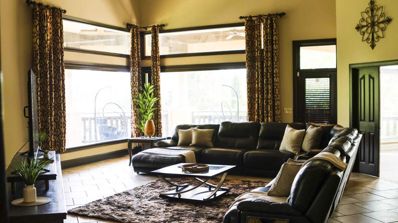 Photo of Bedroom in Macon