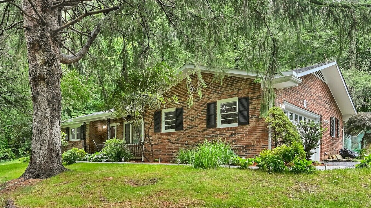 Photo of Outdoor in Waynesville