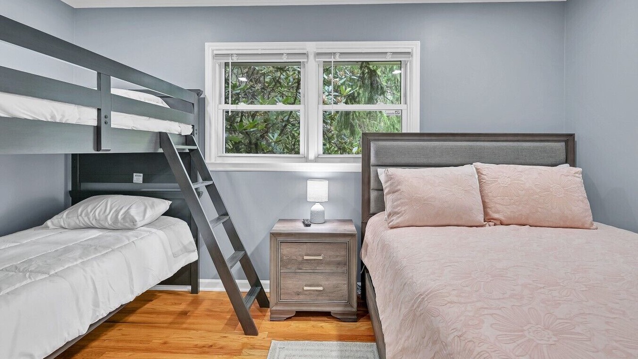 Photo of Bedroom in Waynesville