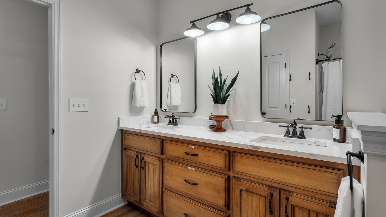 Photo of Bathroom in Crane Hill
