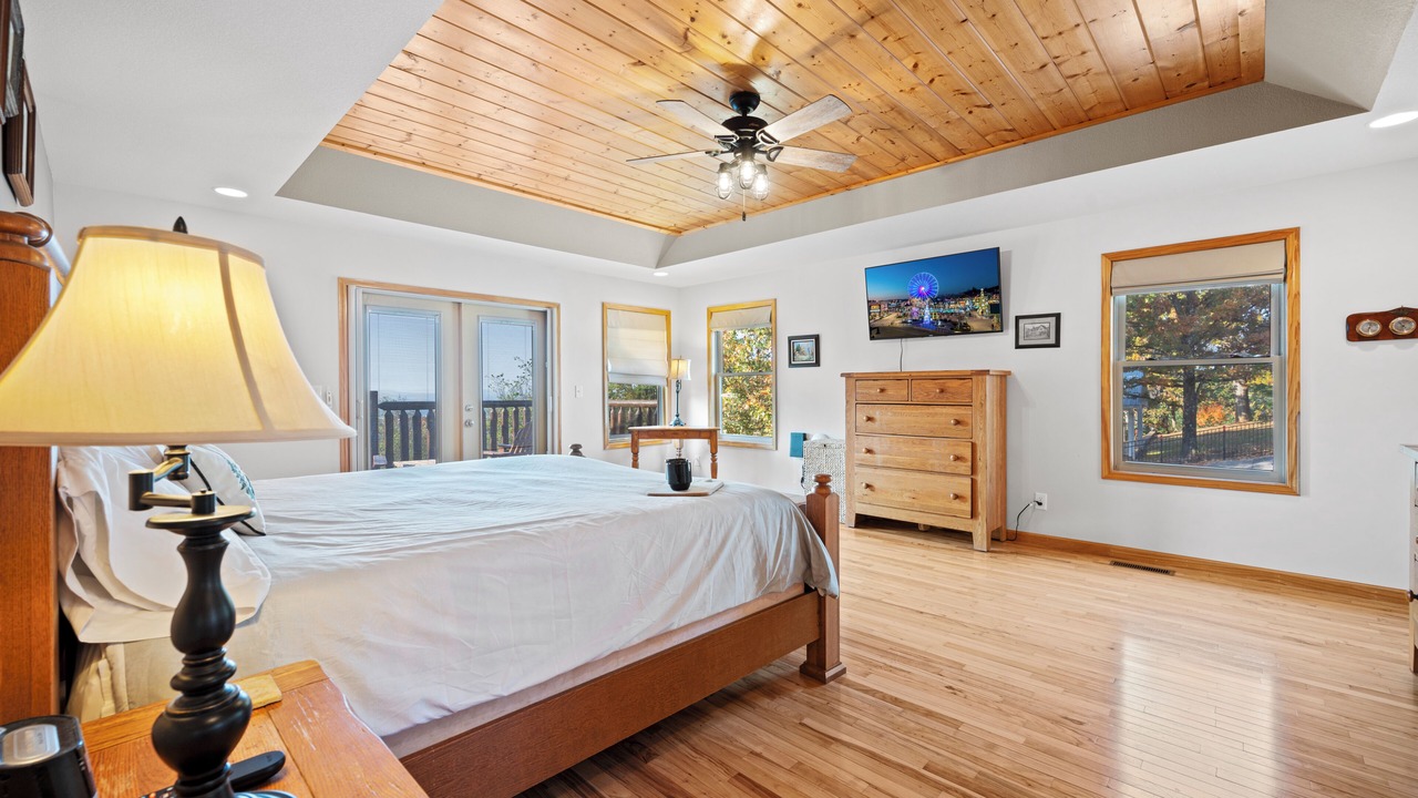 Photo of Bedroom in Kodak