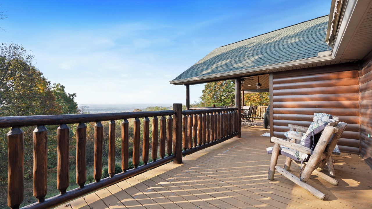 Photo of Patio Balcony in Kodak