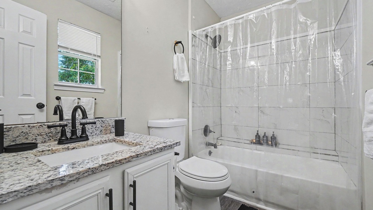Photo of Bathroom in Church Street