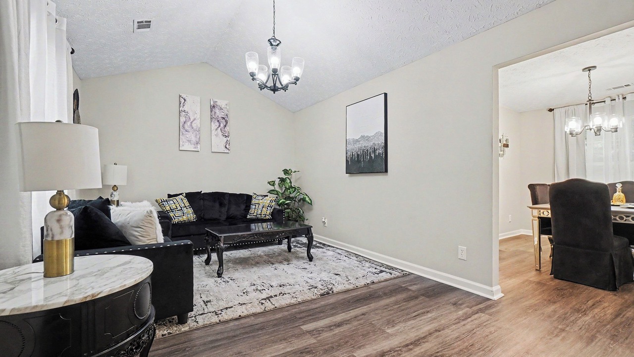 Photo of Livingroom in Church Street