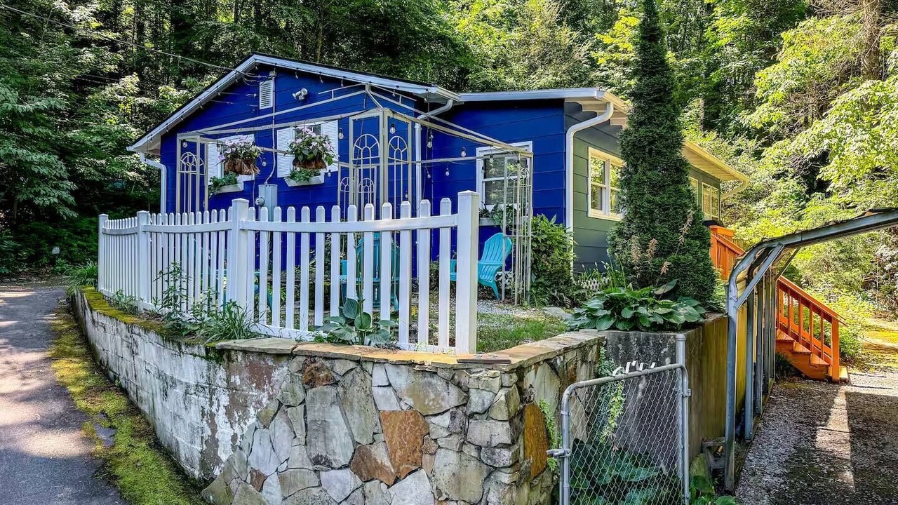 Photo of Outdoor in Penrose