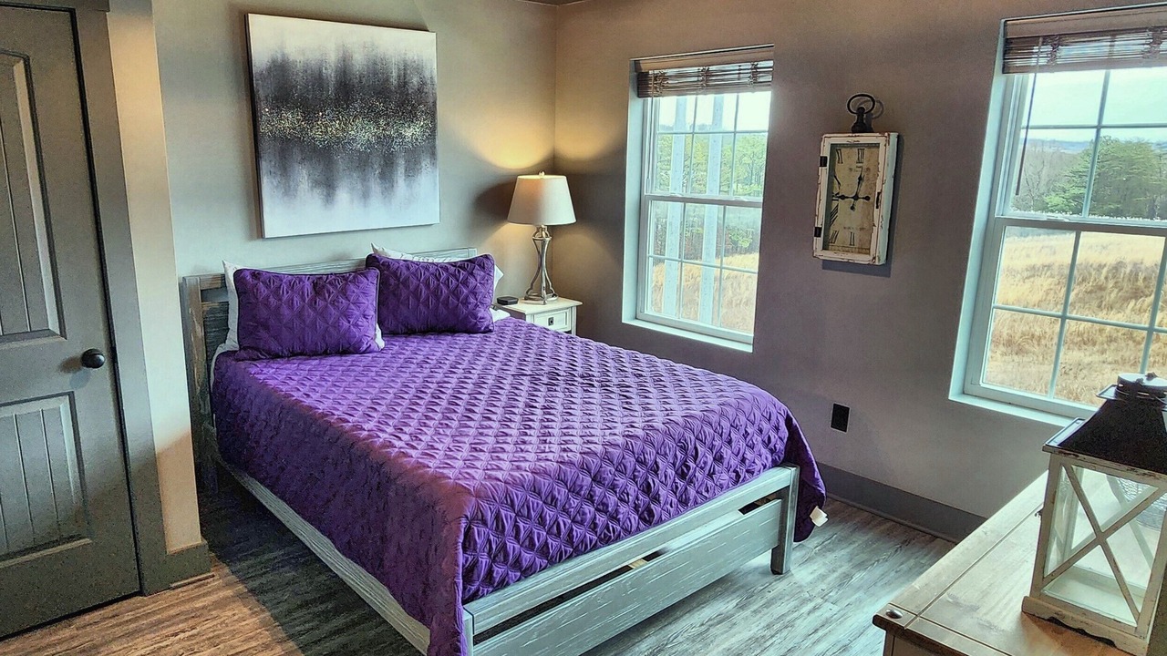 Photo of Bedroom in Kodak
