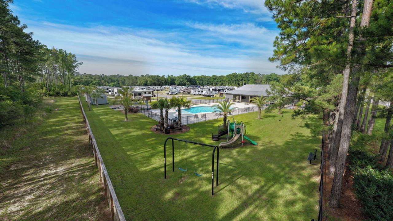 Photo of Outdoor in Oak