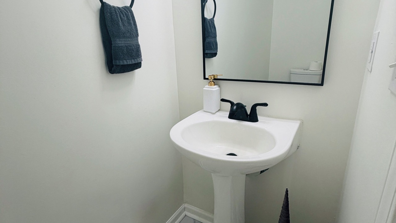 Photo of Bathroom in Toddville Road