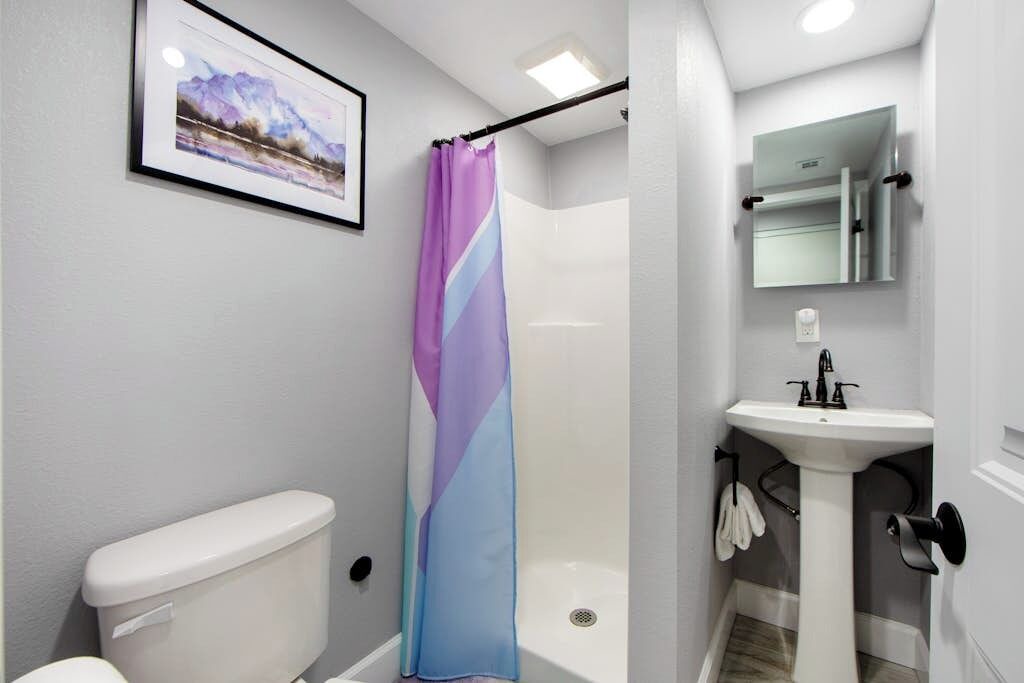 Photo of Bathroom in Arrowhead Villas