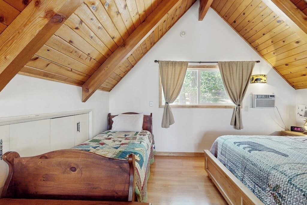 Photo of Bedroom in Cedar Glen